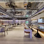 Atour X Hotel Shanghai Pudong Babaiban