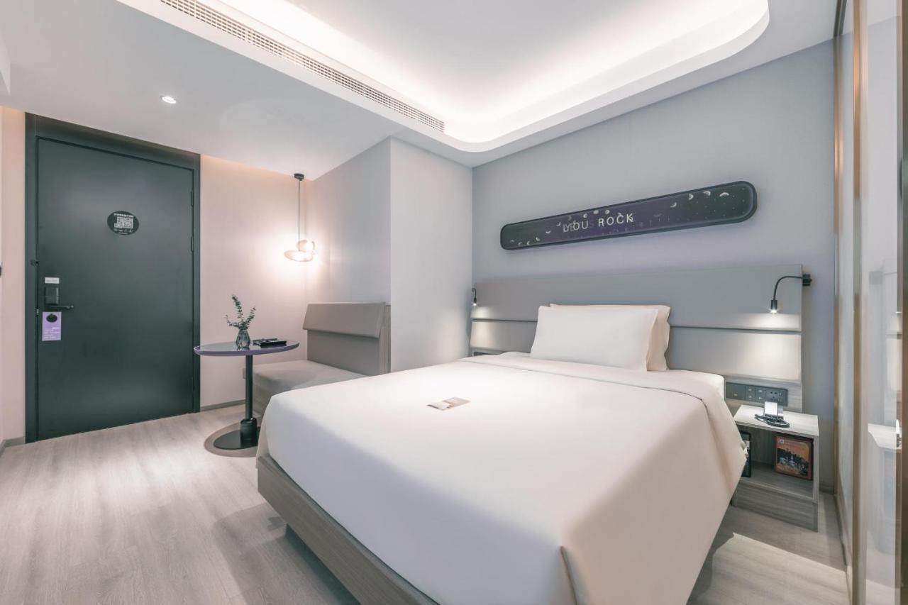 Atour X Pudong Babaiban Hotel 4*