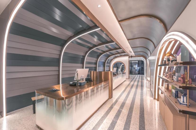 Hotel Atour X Pudong Babaiban